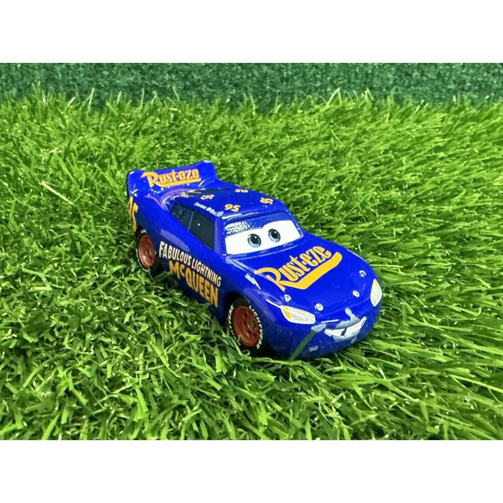 Disney Pixar Cars Fabulous Lightning McQueen Blue Diecast Mattel Toy Car DXV45
